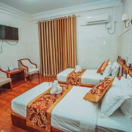 Amber Palace Hotel Myitkyinā Exteriér fotografie