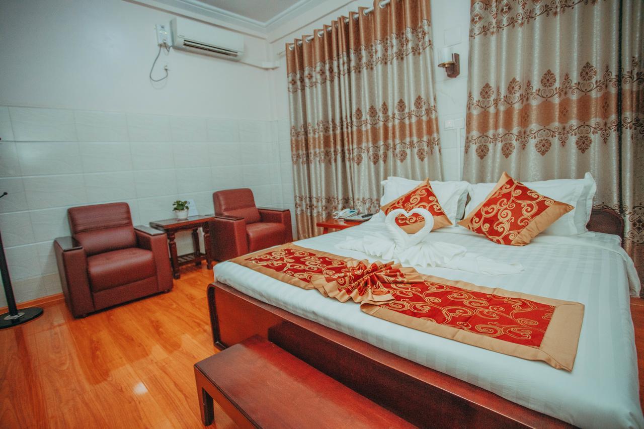 Amber Palace Hotel Myitkyinā Exteriér fotografie