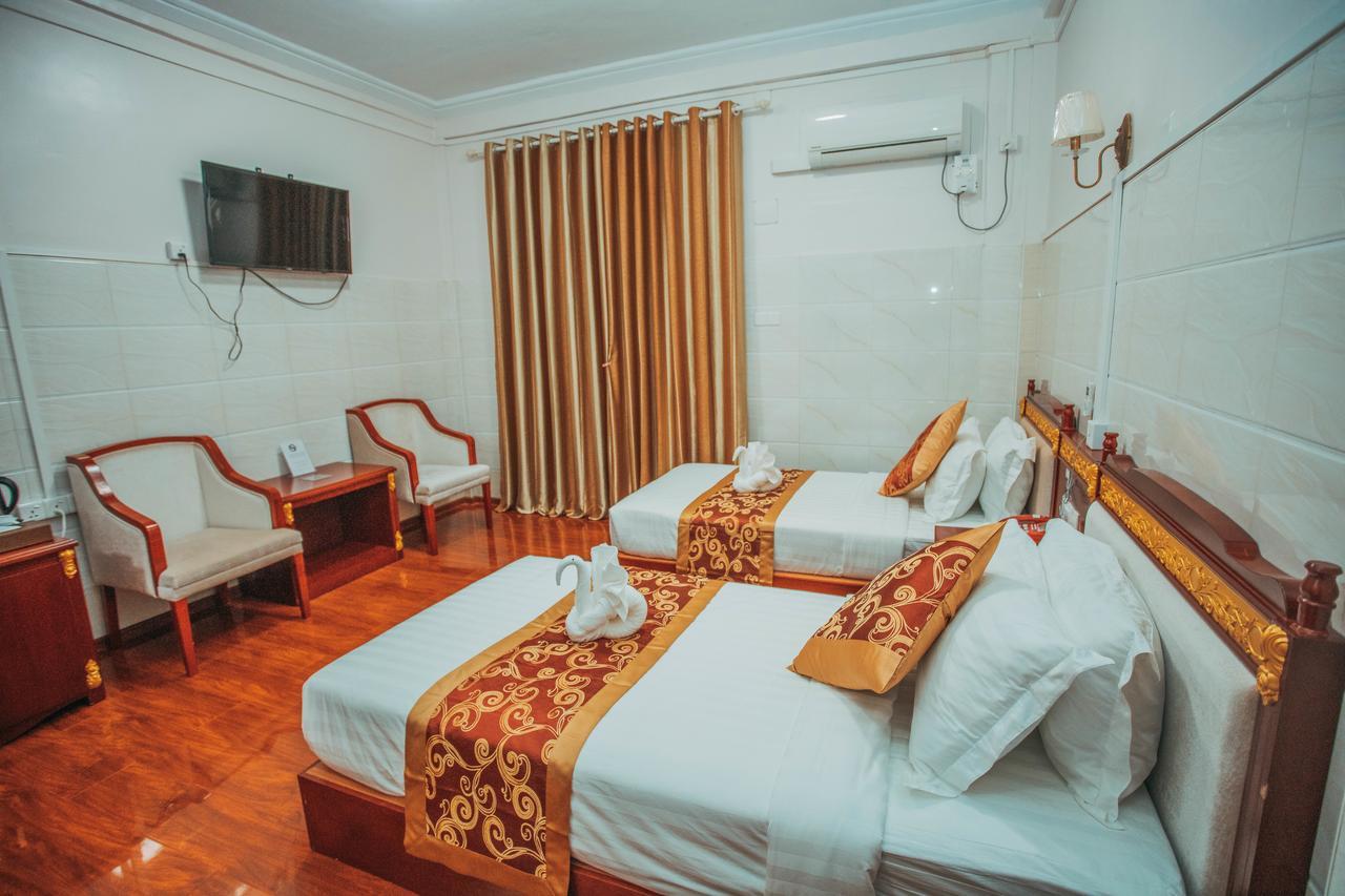 Amber Palace Hotel Myitkyinā Exteriér fotografie